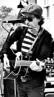 Garden Sessions — Frank Lucky · August 1