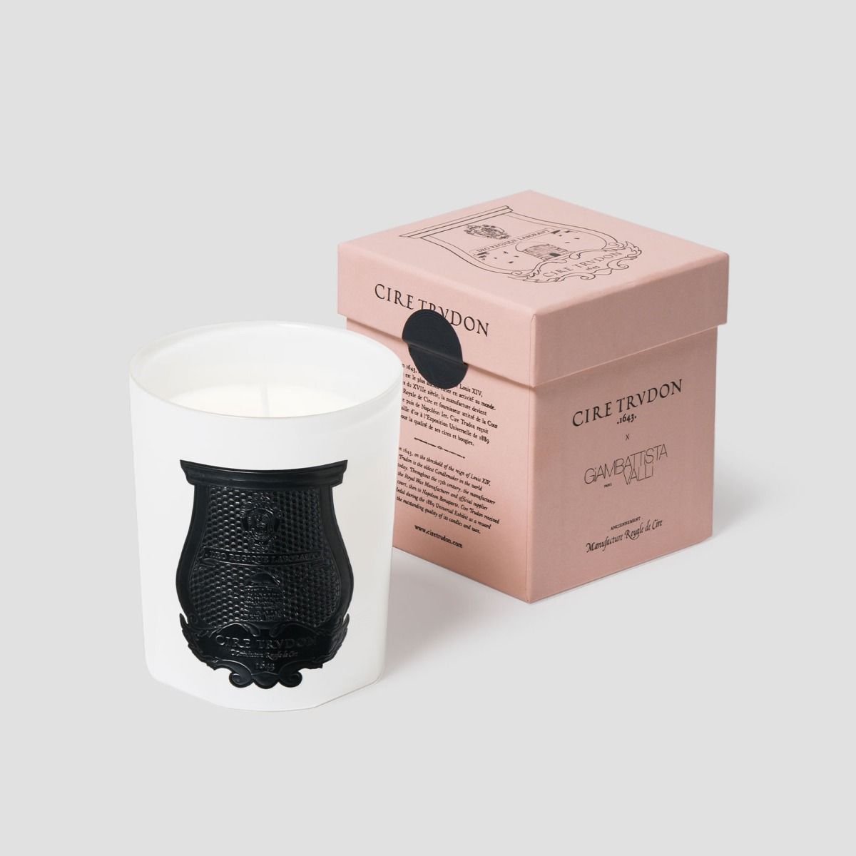 Trudon Premium Scented Classic Candle- ROSE POIVRÉE
