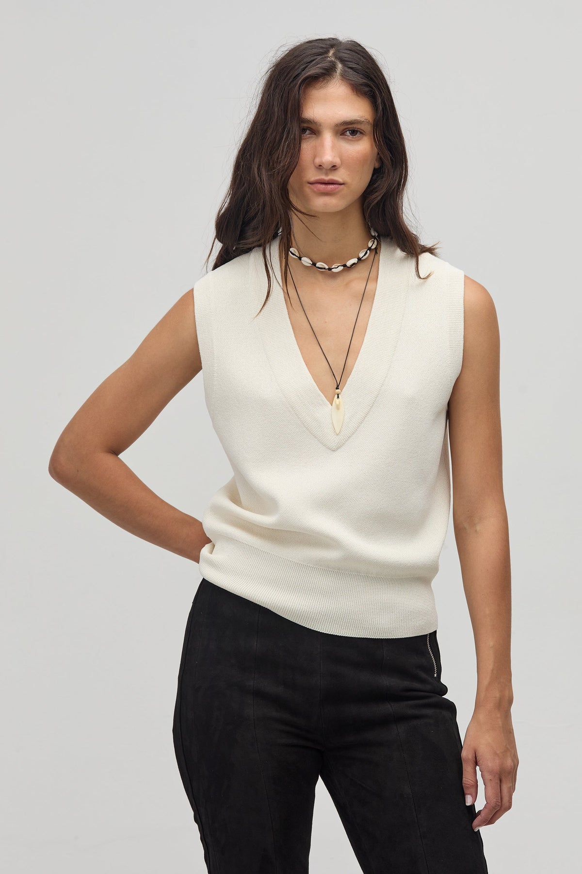 Preppy knitted Vest- Off White
