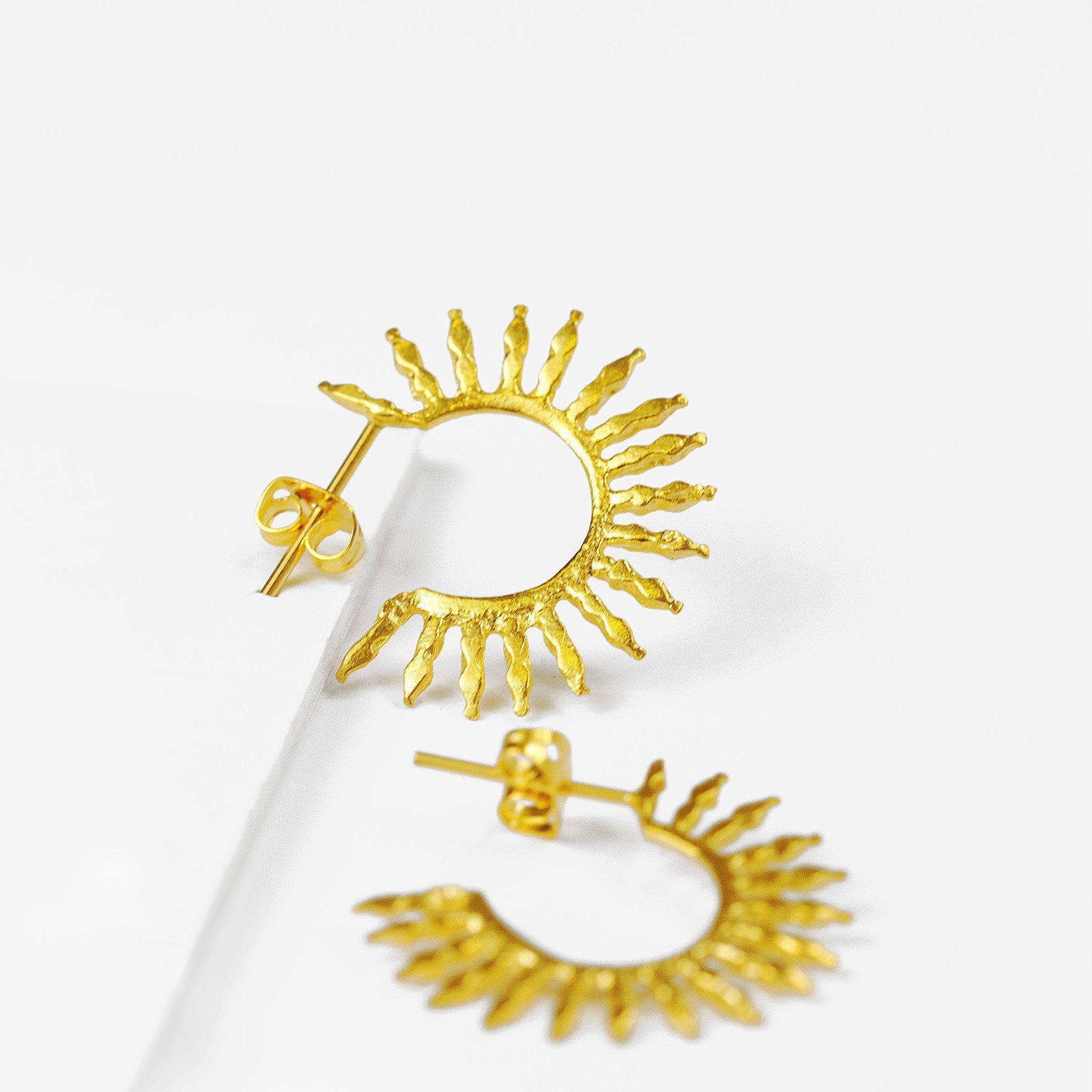 Aylin Gold Hoop Earrings