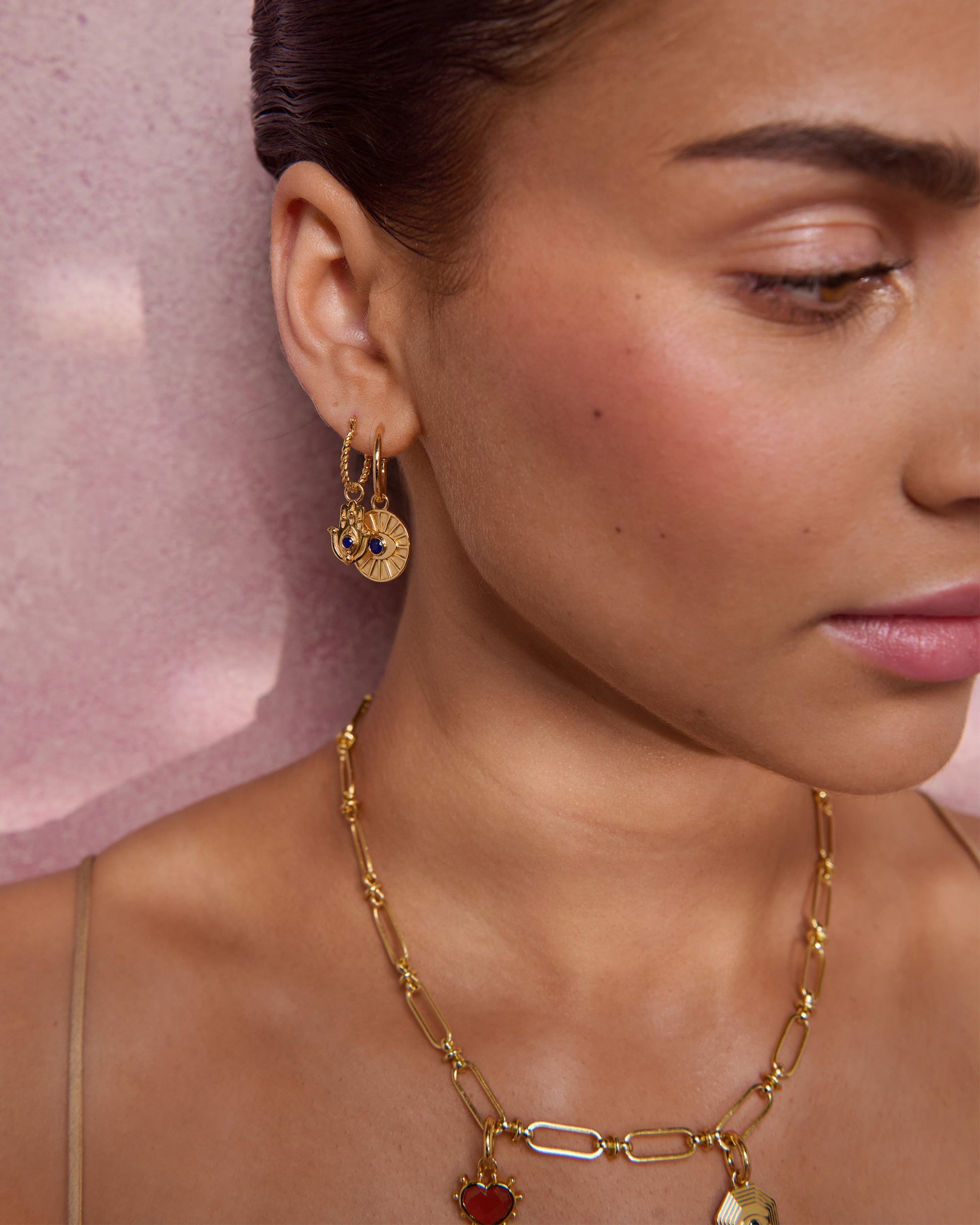 Essential Twist Small Hoop Earrings