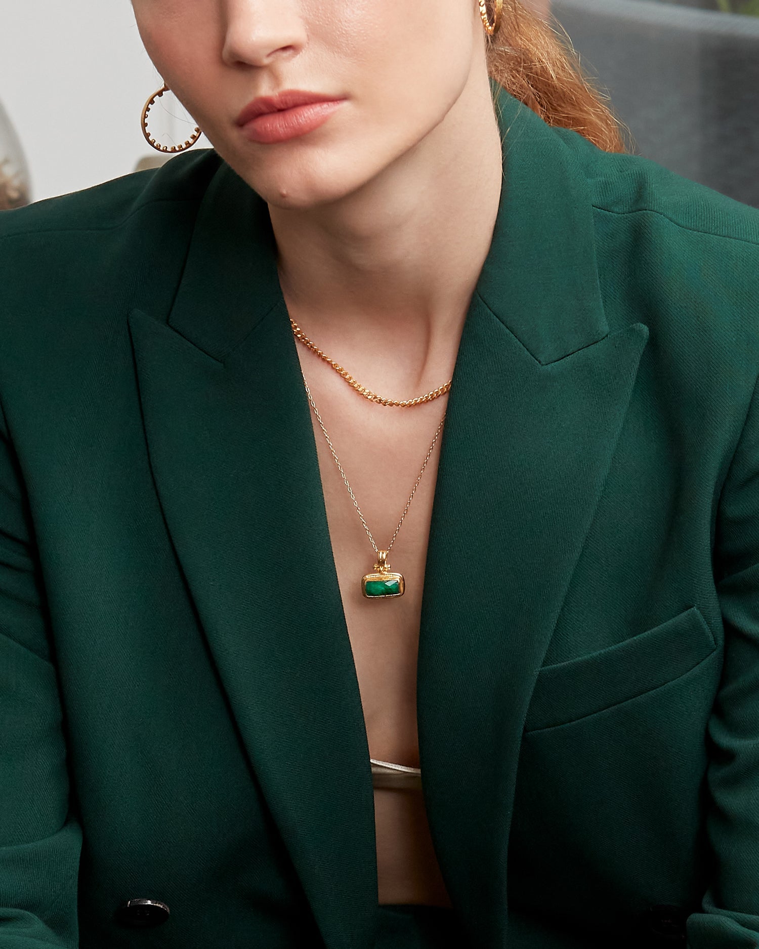 Noa Emerald Pendant Necklace