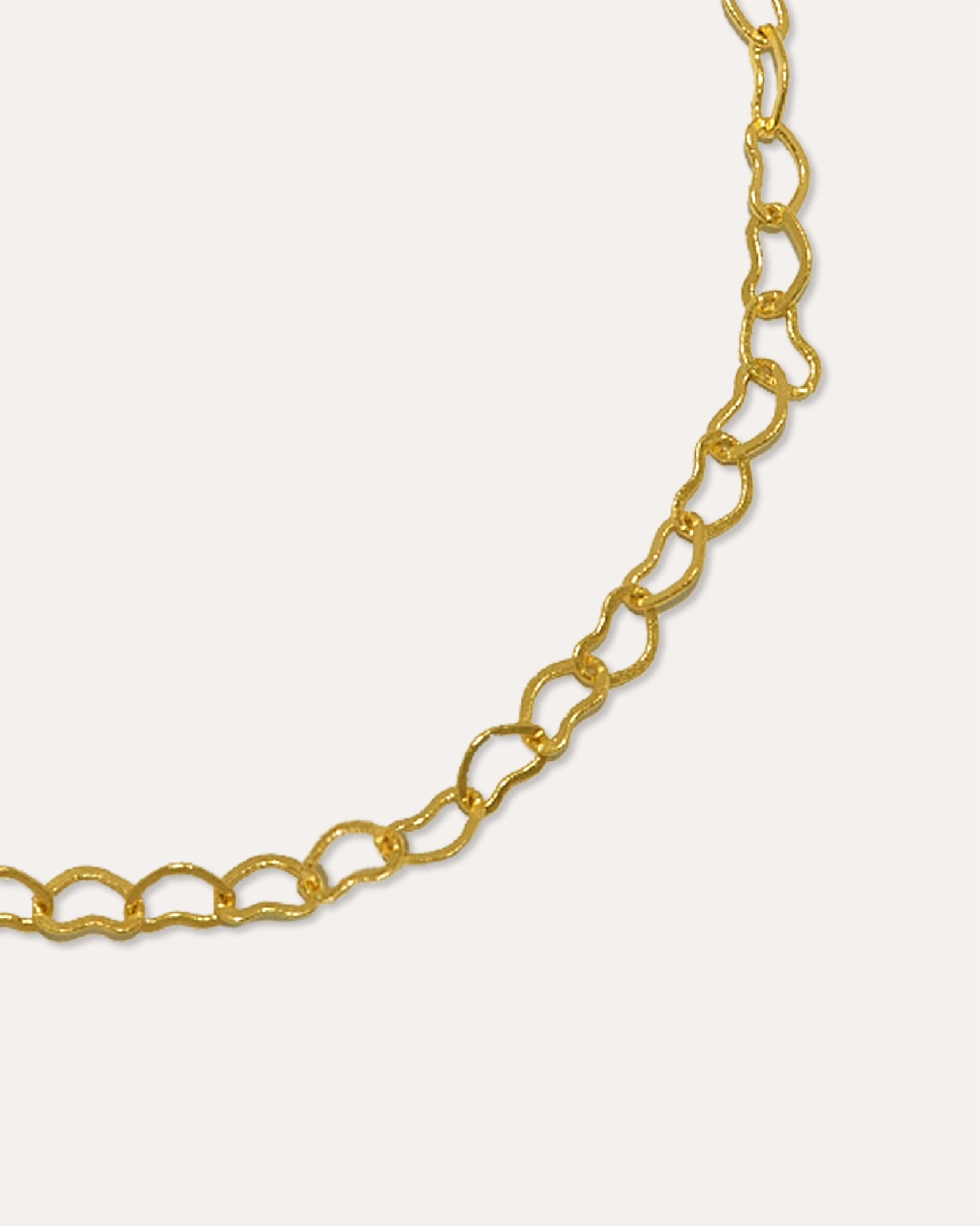 Essential Heart Chain Bracelet