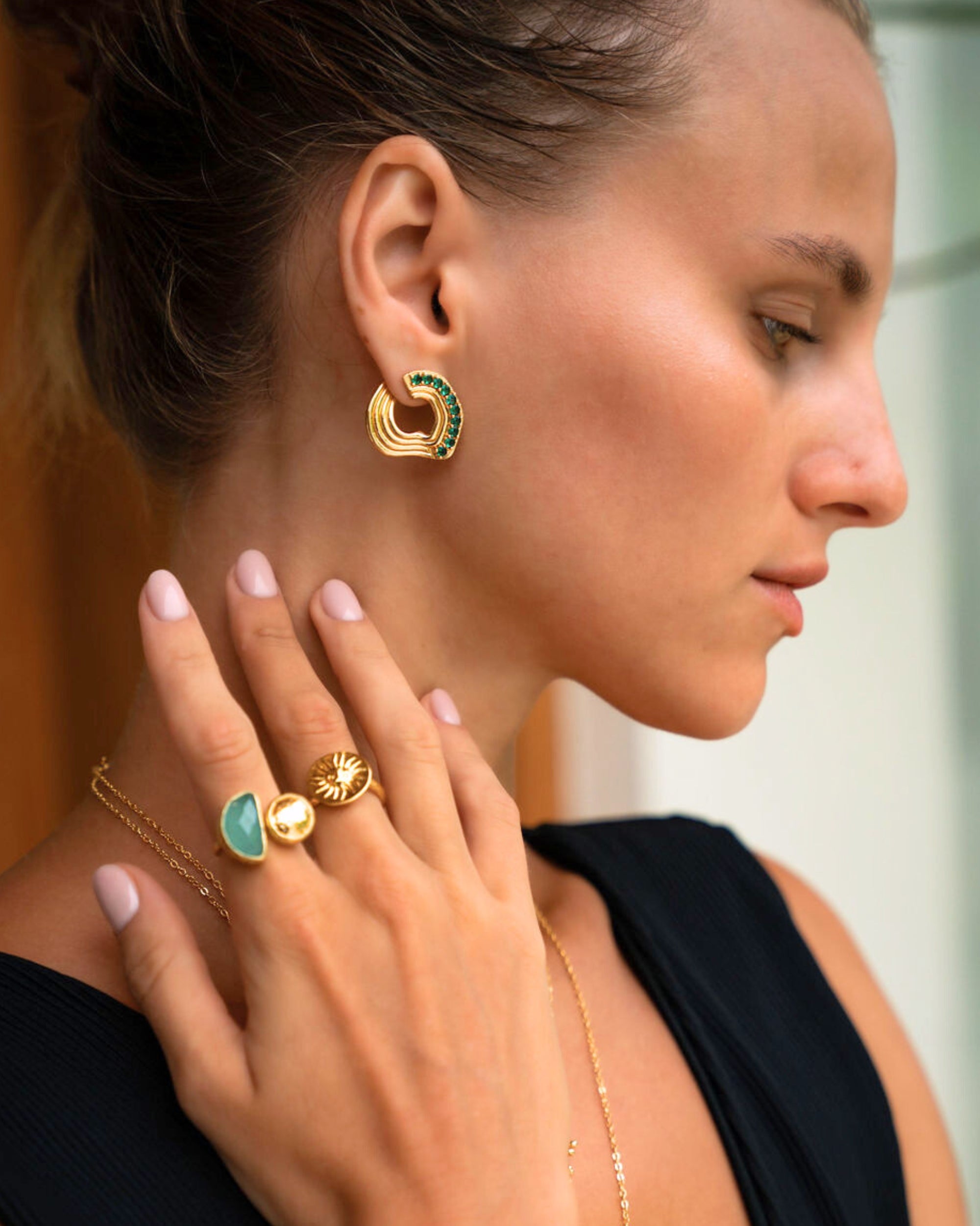 Nara Wave Green Onyx Stud Earrings