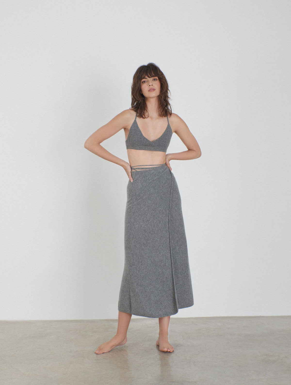 ESMERALDA cashmere knitted wrapped skirt gray