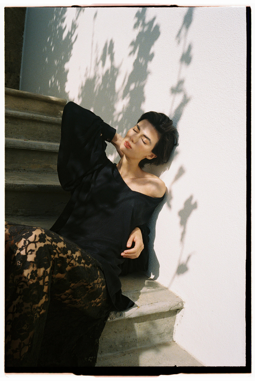 Lace Slip Skirt- Black