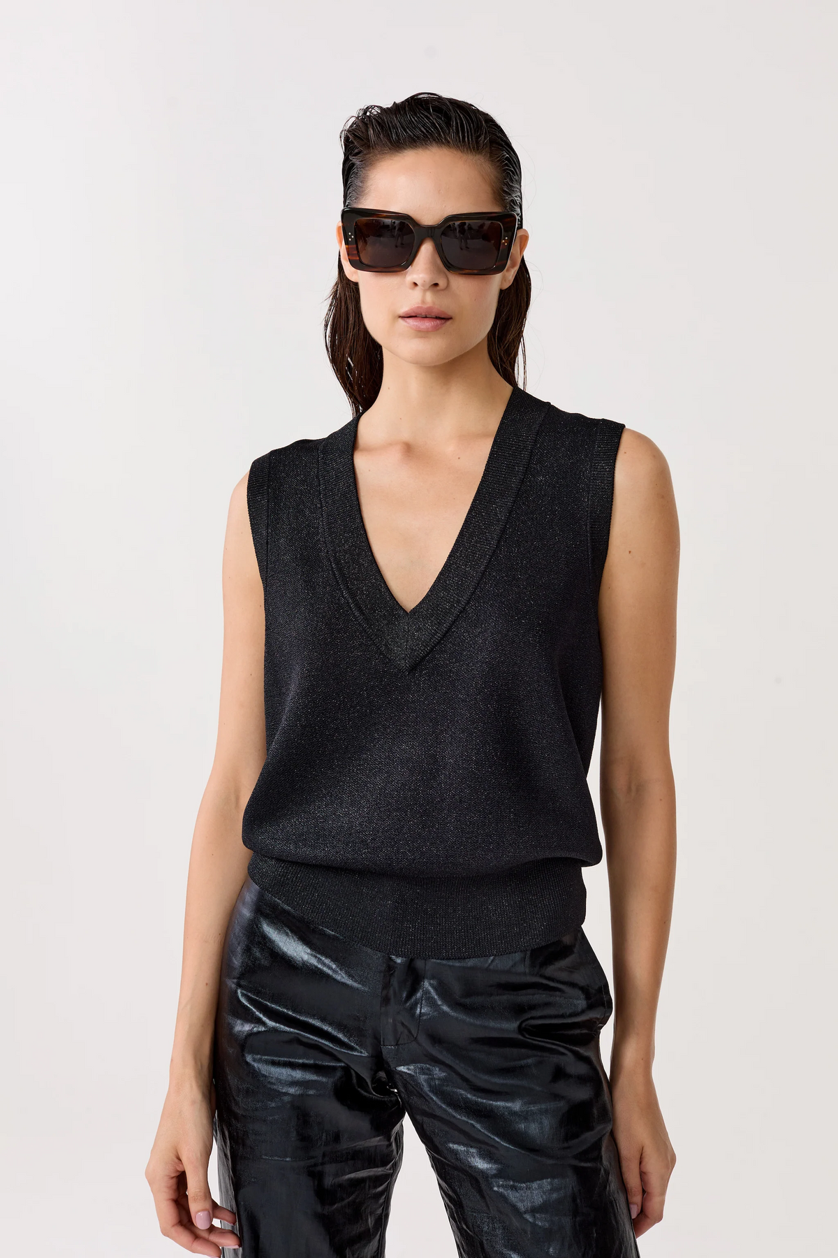Preppy knitted Vest- Black