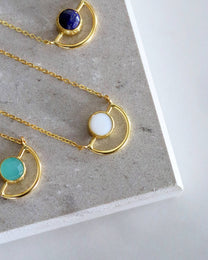 Elise Mother of Pearl Pendant Necklace