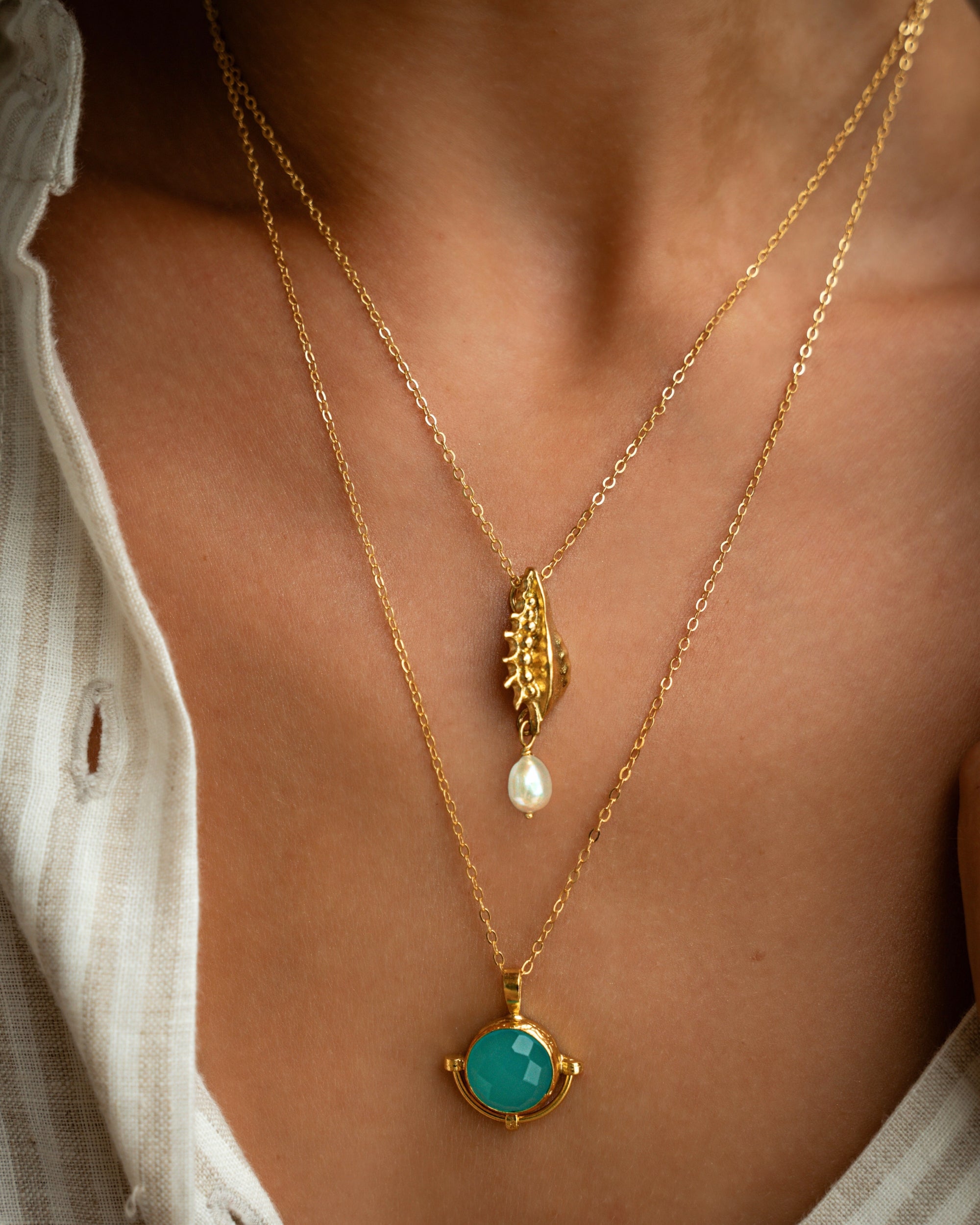 Kai Seashell Pearl Pendant Necklace
