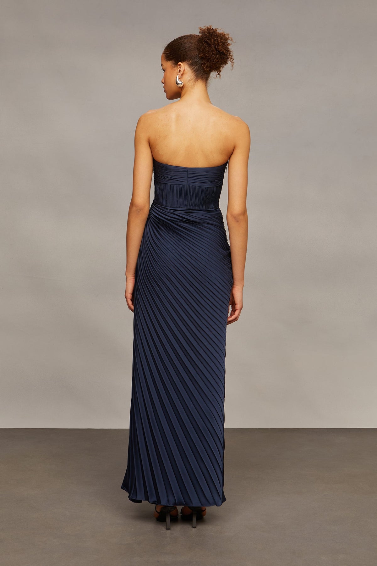 Joyceann Sweetheart Gown- Deep Indigo