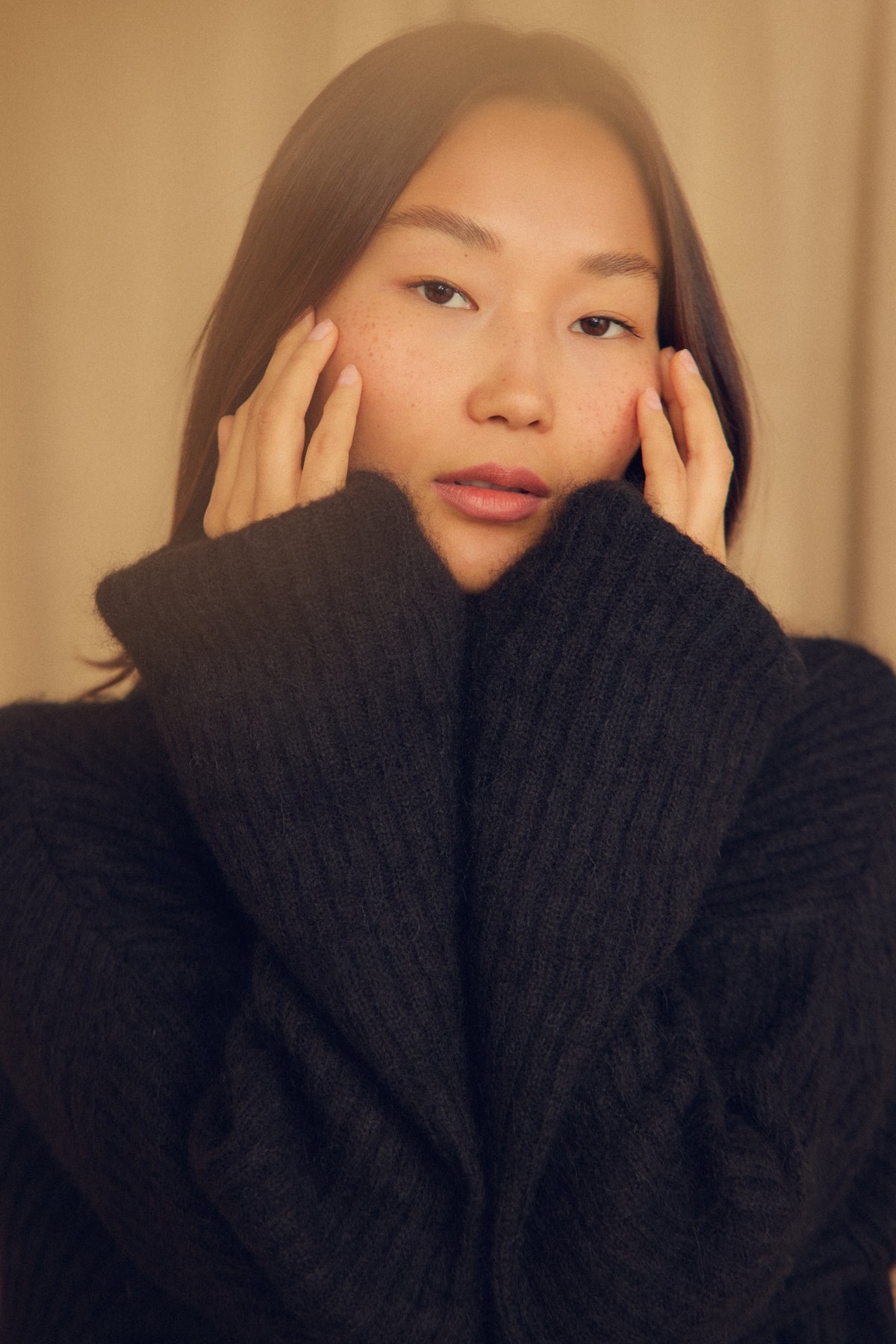 Cossac Alpaca Wool Turtleneck in Black