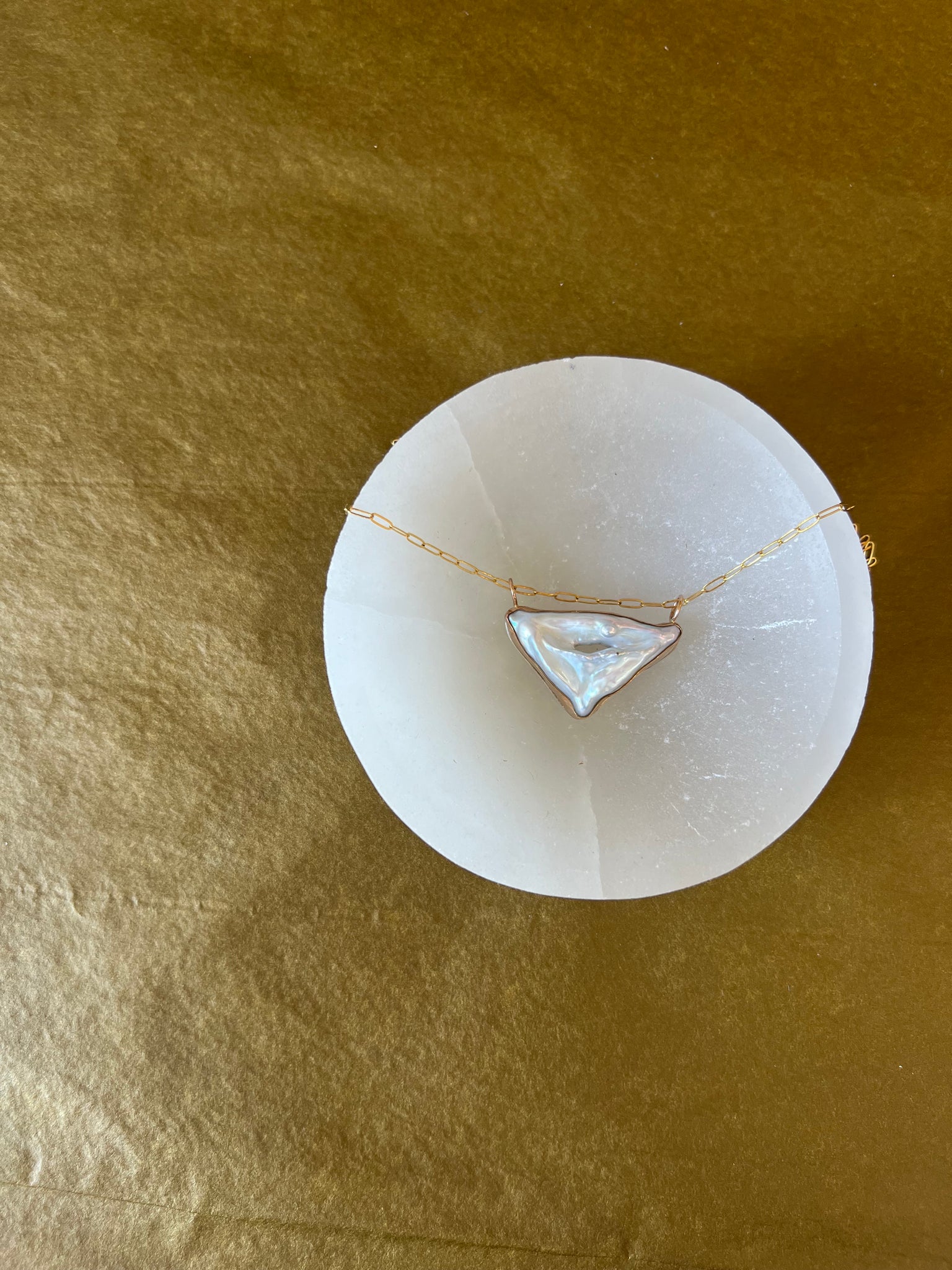 Freshwater Pearl Trine Necklace