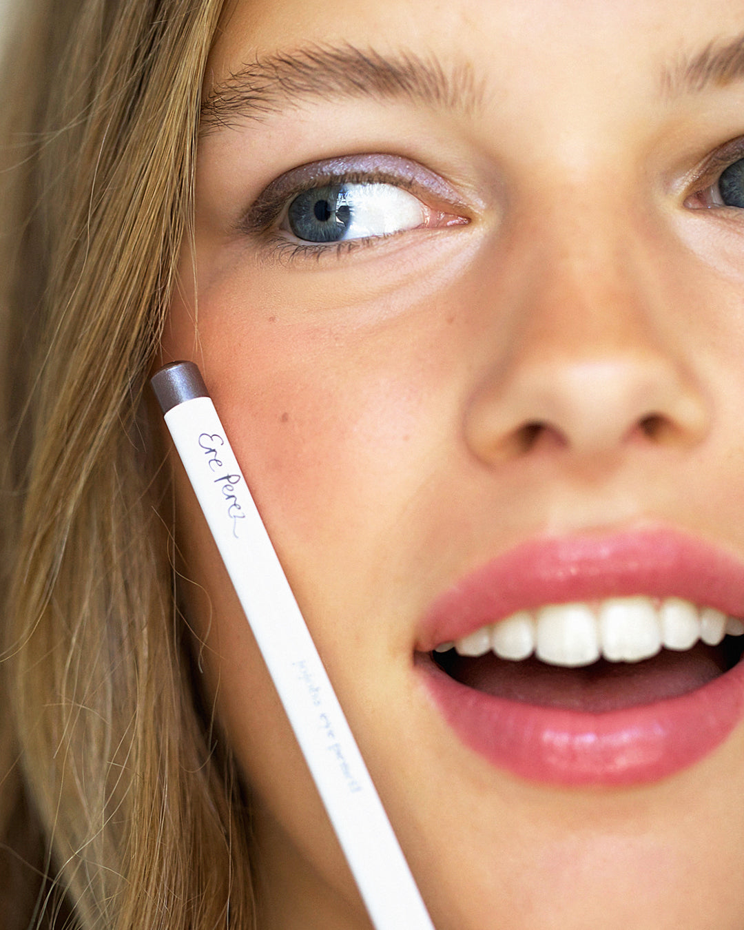 ERE PEREZ JOJOBA EYE PENCIL