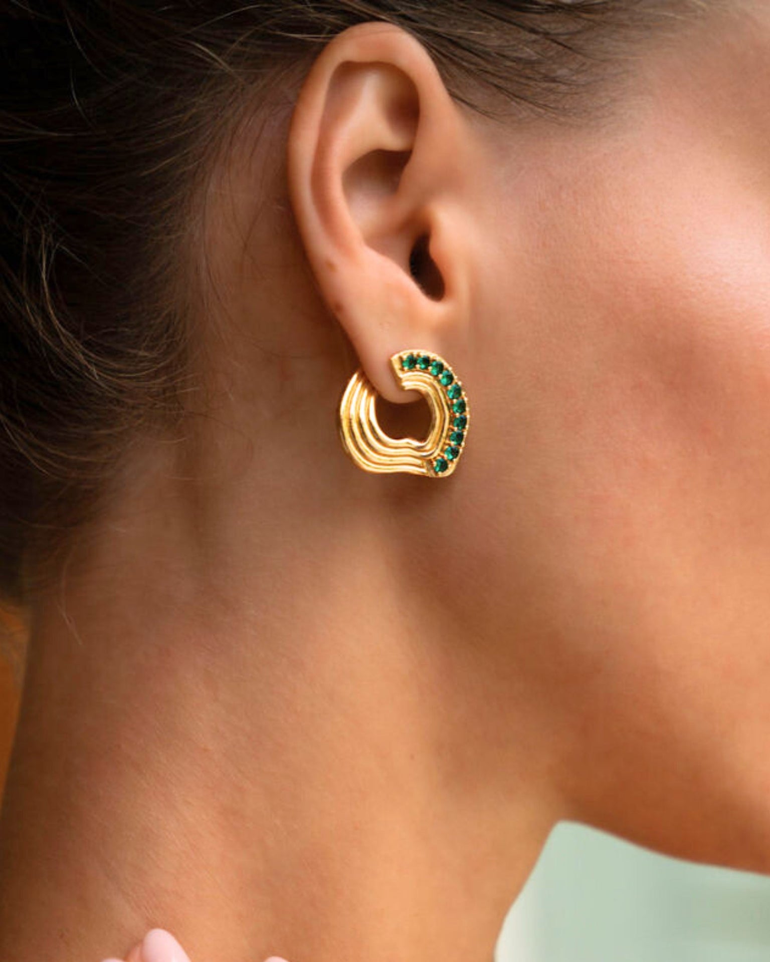 Nara Wave Green Onyx Stud Earrings