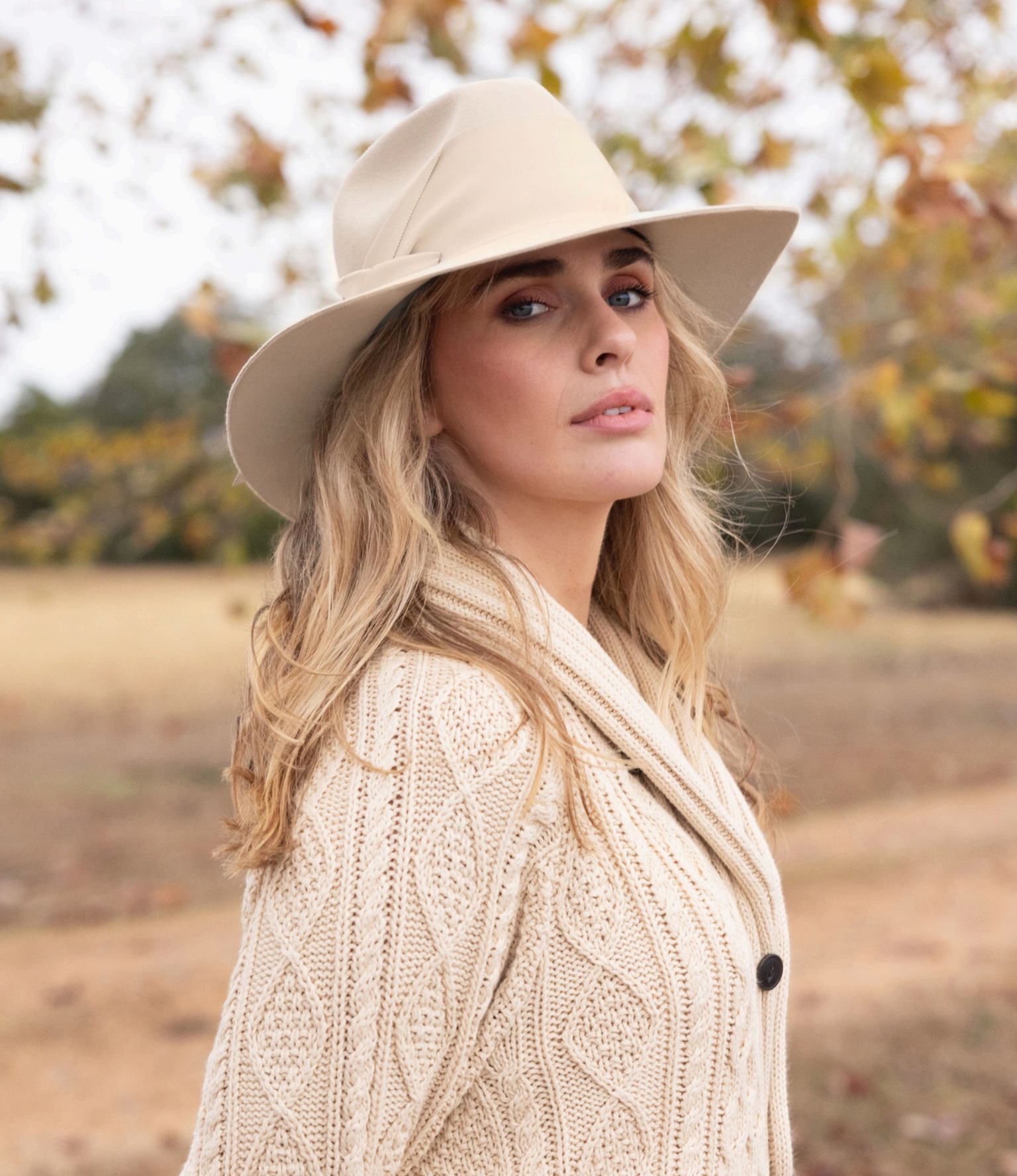 GARDENIA - IVORY