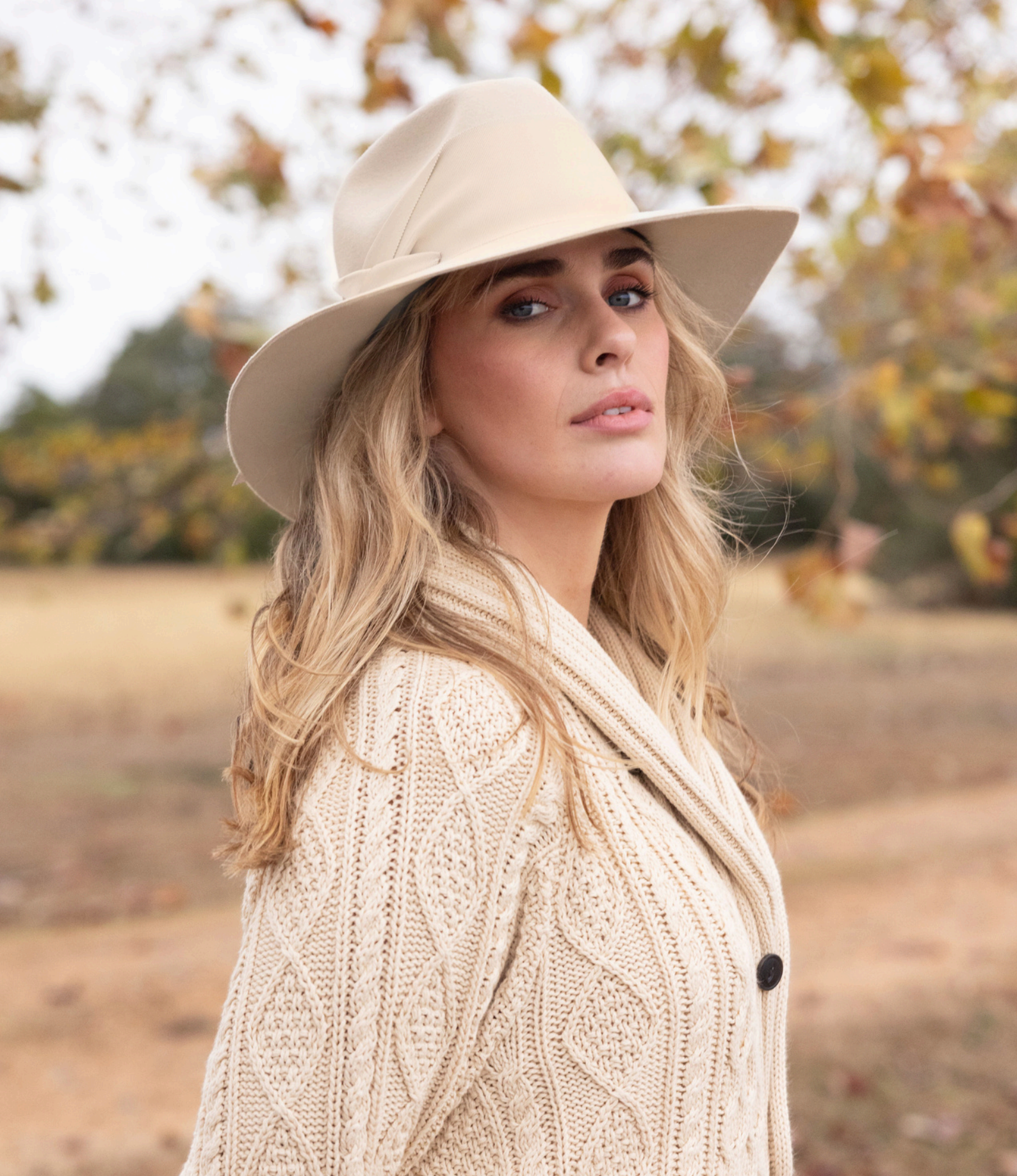 GARDENIA - IVORY