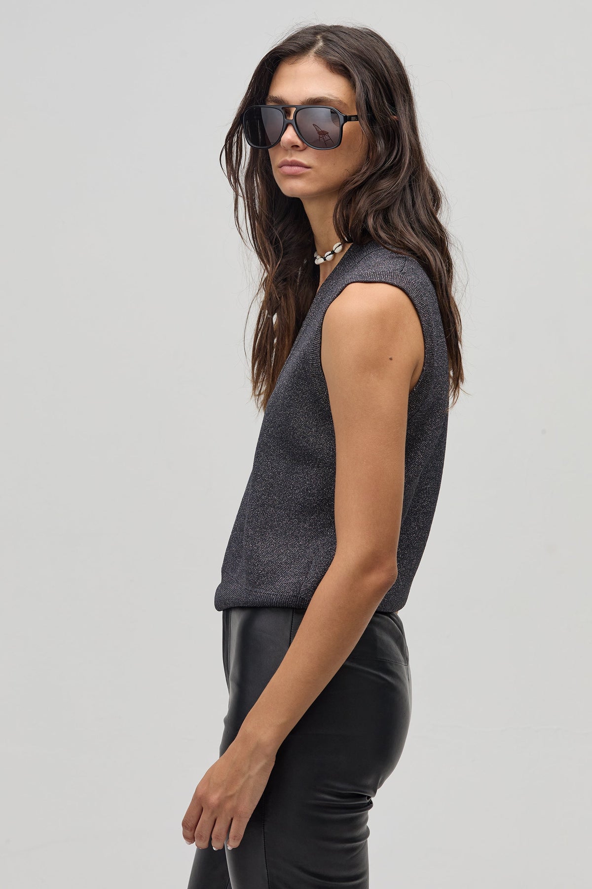 Preppy knitted Vest- Graphite