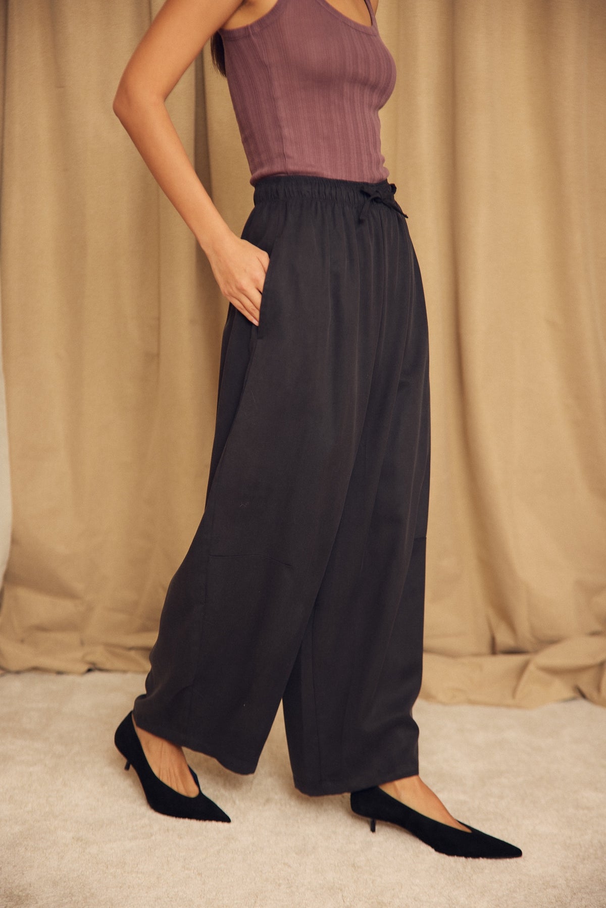 Cossac Barrel Trousers in Black Lyocell