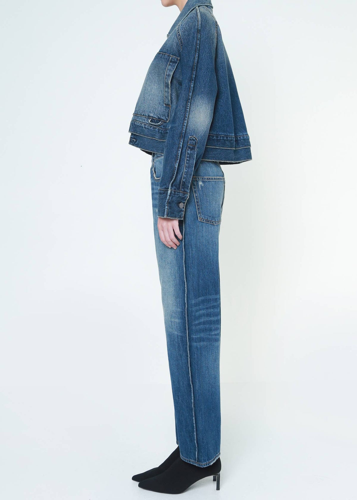 Noend Miley Straight Jeans - French Outseam Detail