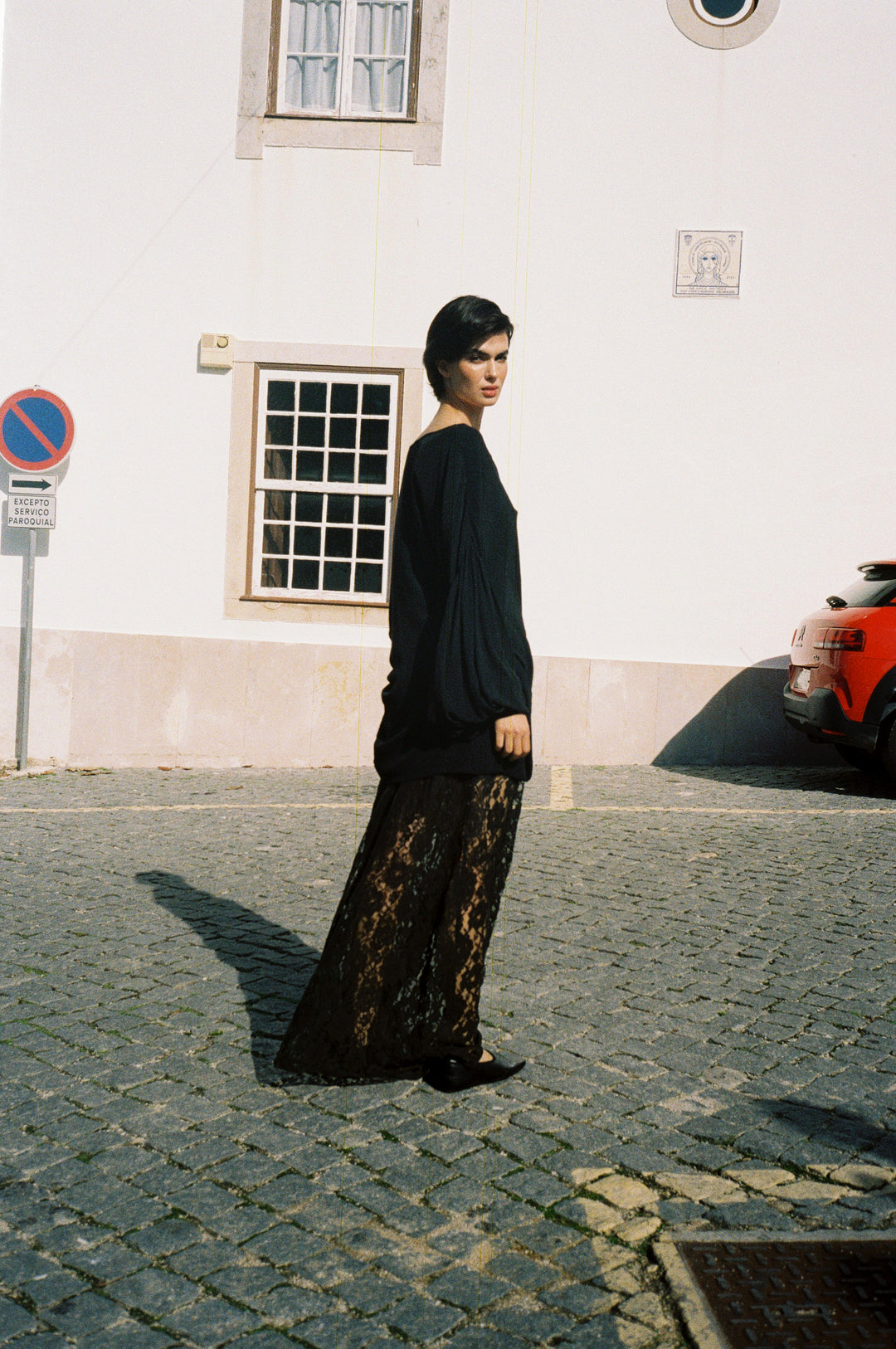 Lace Slip Skirt- Black