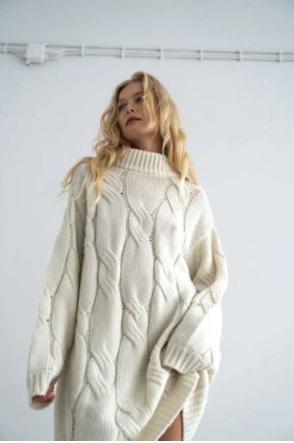 Oversized Cashmere Cable Knit