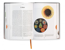 Book of Symbols: Reflections on Archetypal Images